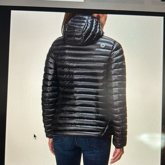 Marmot, ladies  black small hooded jacket - Picture 2 of 6